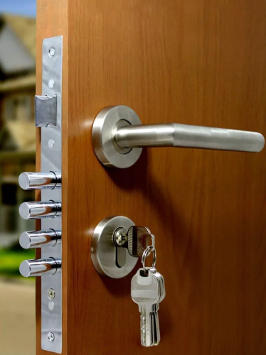 Fechadura De Porta Externa C/ Trava De 4 Pinos 5 chaves Multiponto